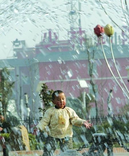 郑州最高气温飙升到18.7℃ 今天天气依然暖和