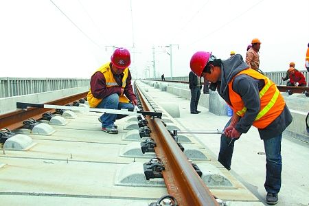 石武客专河南段进入轨道静态调试阶段