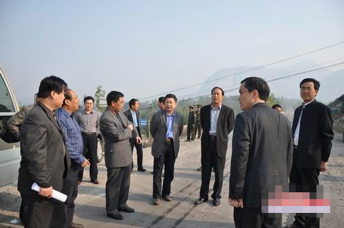 汝州市人大常委会视察公路建设和管理工作